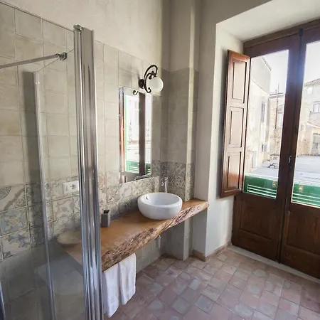 Da Cece Pensión Tropea