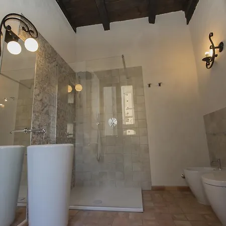 Da Cece בית הארחה